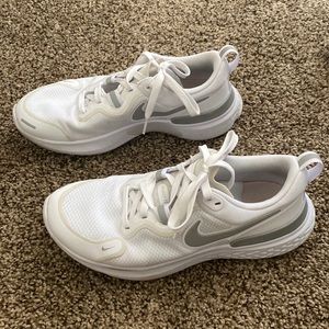 Nike Women's React Miler White Grey Silver Women Running Shoes